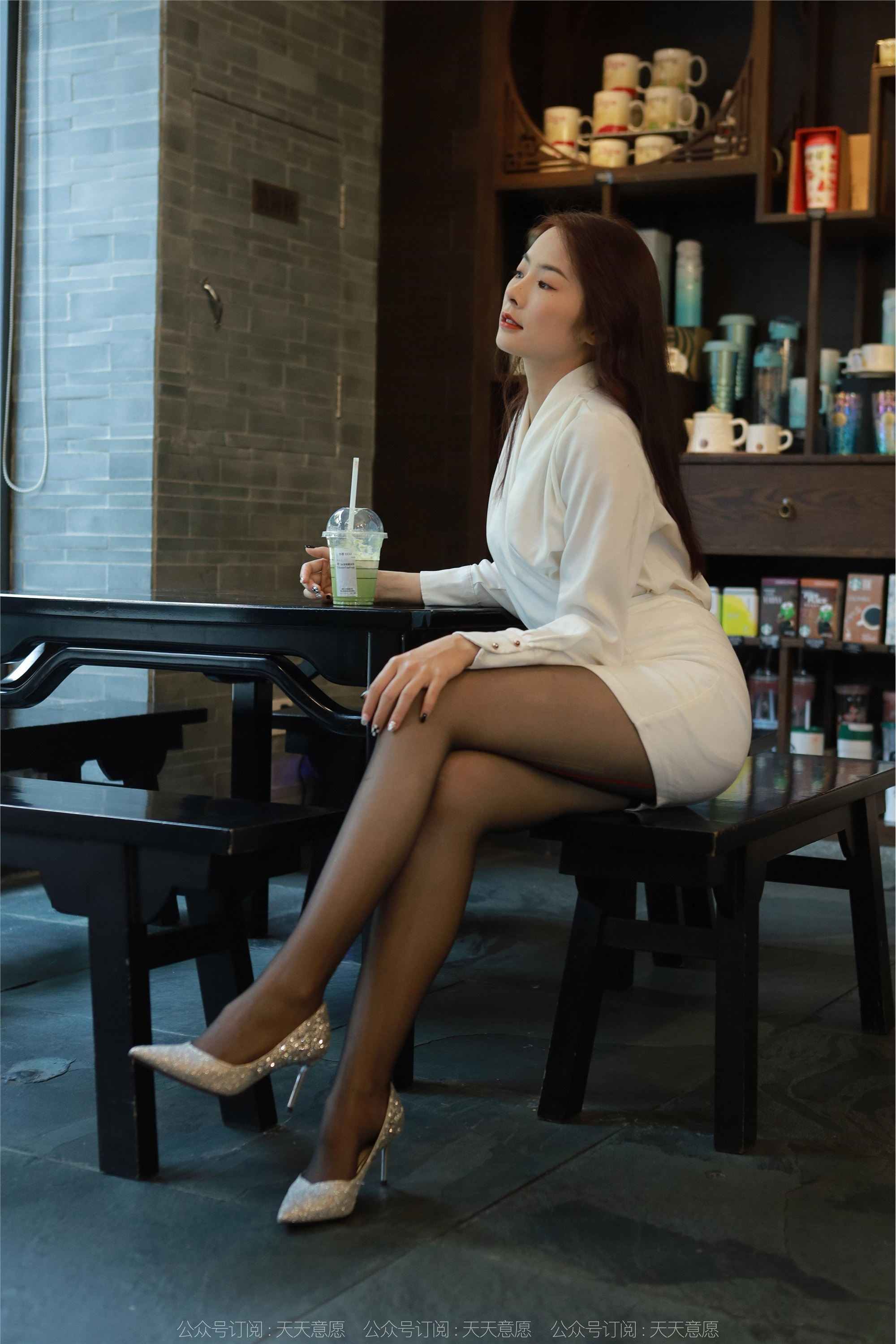 IESS异思趣向  2022.11.07 丝享家 1261 小金《白领嘿丝》